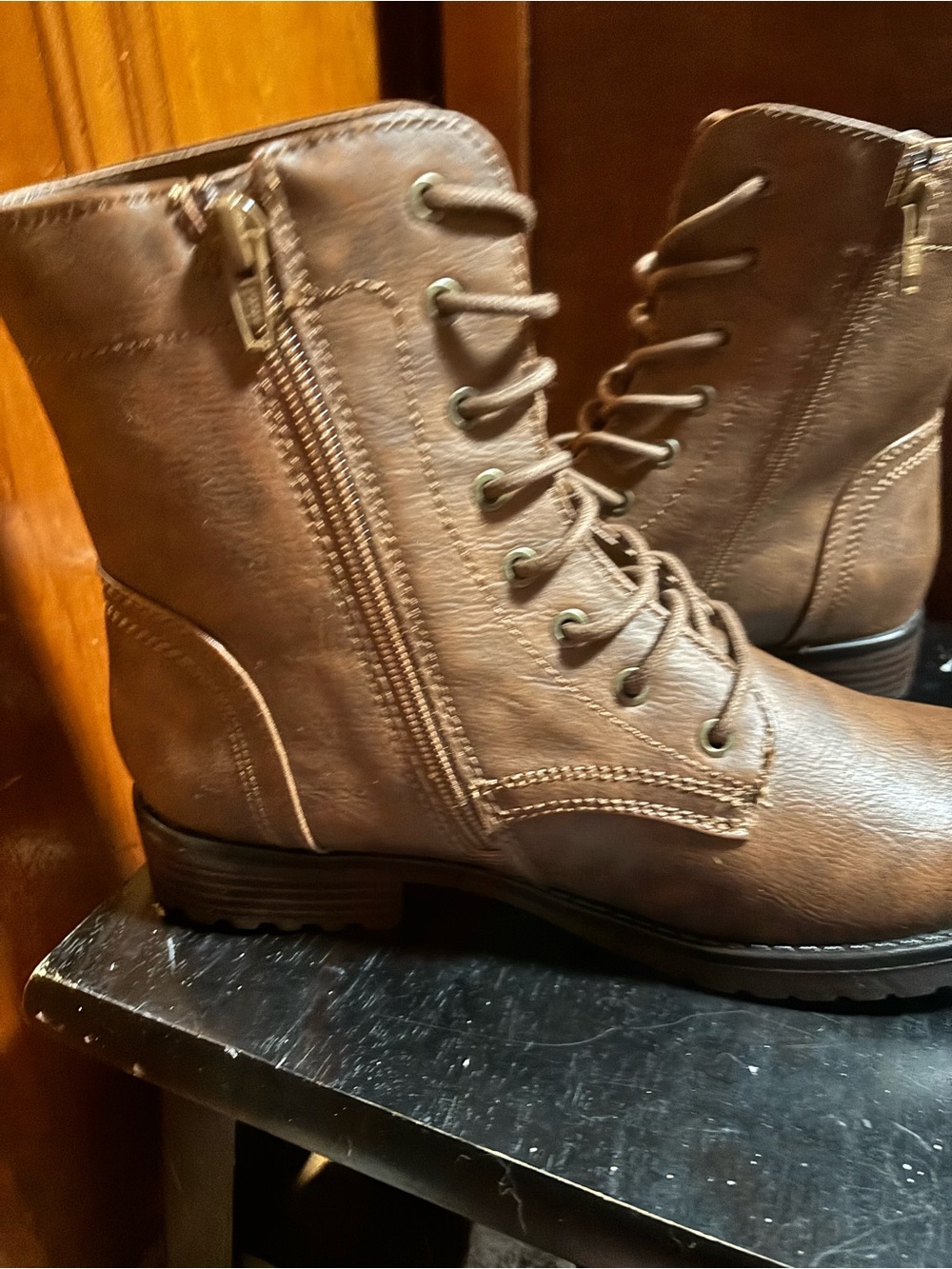 NEVER WORN!! Amazon Essentials Women's Lace-Up Combat Boots - Picture 4 of 5